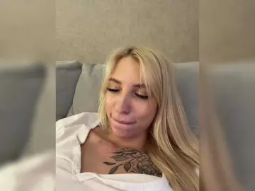 EwaBrown  live sex cam