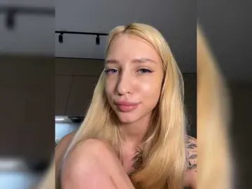 EwaBrown  live sex cam