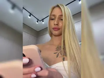 EwaBrown  live sex cam