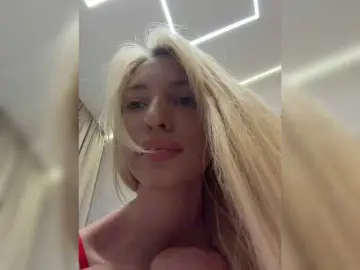 EwaBrown  live sex cam