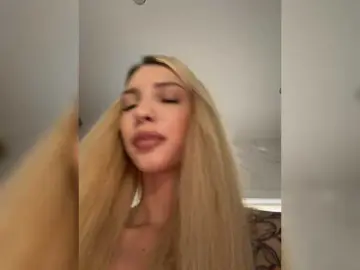 EwaBrown  live sex cam