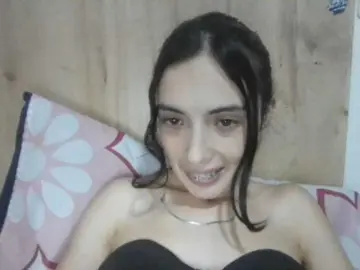Lisbeth99  live sex cam