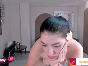 ValeriaRossi  live sex cam