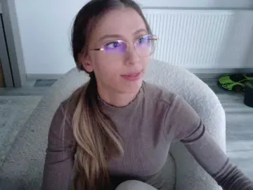 DiddySweet1  live sex cam