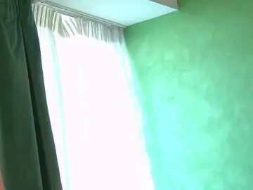 EllaAziana  live sex cam