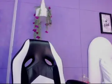 Emma-Queen-  live sex cam