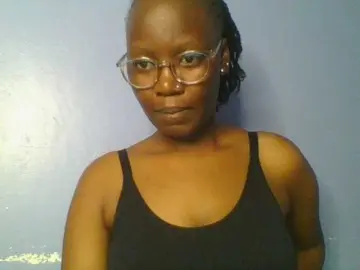 Lovely-browney  live sex cam