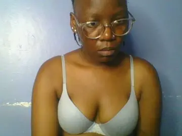 Lovely-browney  live sex cam