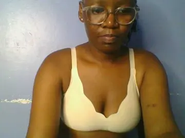 Lovely-browney  live sex cam