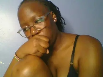 Lovely-browney  live sex cam