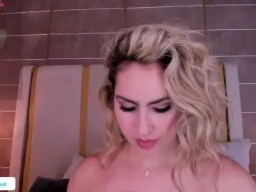 WenFox  live sex cam