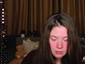 Aliciafolow009  live sex cam