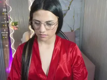 Chiara-tay  live sex cam