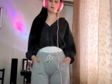 LacieAydt  live sex cam