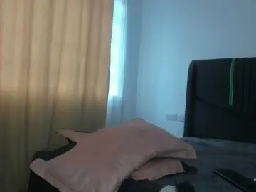 Little-Freak  live sex cam