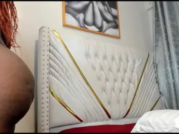 Little-Freak  live sex cam