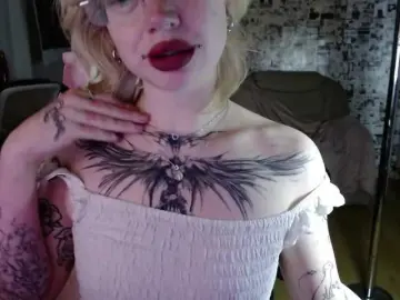 LolaHot  live sex cam
