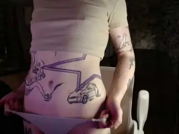 LolaHot  live sex cam