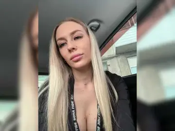 Lovensesgirl  live sex cam