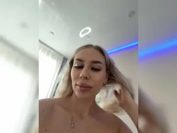 Lovensesgirl  live sex cam