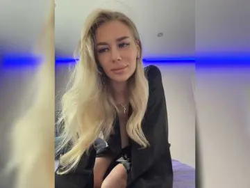 Lovensesgirl  live sex cam