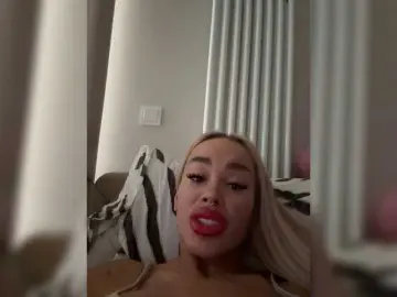 MariaMagdalena  live sex cam