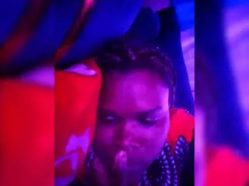 Nyarri  live sex cam