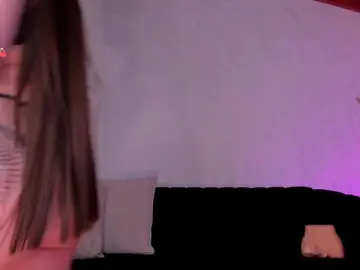 SarahRhodes  live sex cam