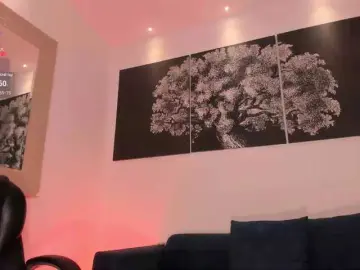 SarahRhodes  live sex cam