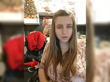 Viktoria777a  live sex cam