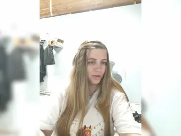 Viktoria777a  live sex cam