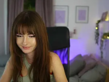 EllaYoung  live sex cam
