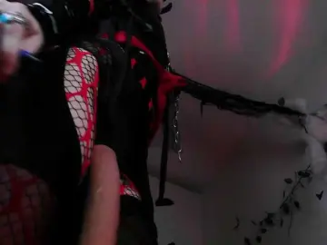 EmpressMorrigan  live sex cam