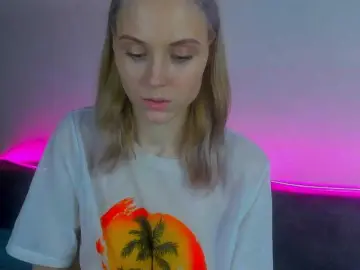 GinaLovely  live sex cam