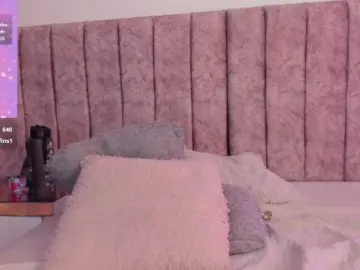 Miia-Rogerss  live sex cam