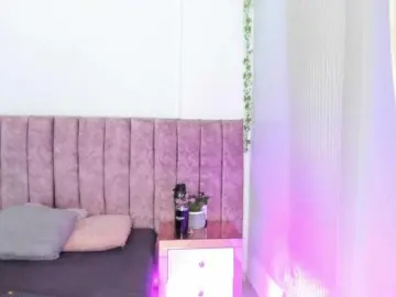 Miia-Rogerss  live sex cam