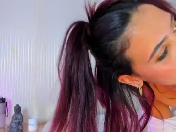 Miia-Rogerss  live sex cam