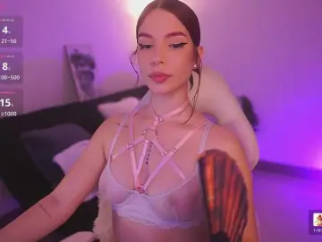 SusannaMoore  live sex cam