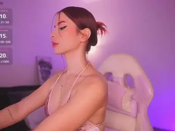 SusannaMoore  live sex cam