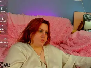 Valery-Grand  live sex cam