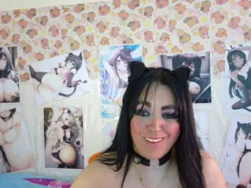 AlizeHentaiMeow  live sex cam
