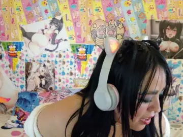 AlizeHentaiMeow  live sex cam