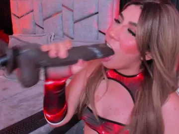 Ariablakee  live sex cam