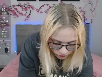 Coraline-bush  live sex cam