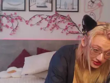 Coraline-bush  live sex cam