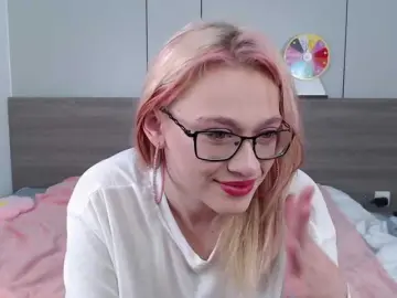 Coraline-bush  live sex cam