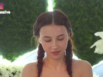 Greedy-Kim5  live sex cam