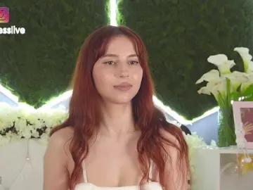 Greedy-Kim5  live sex cam