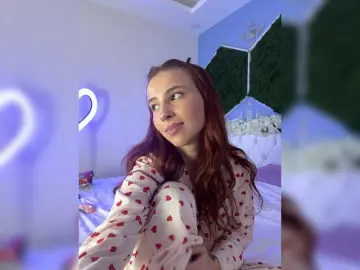 Greedy-Kim5  live sex cam