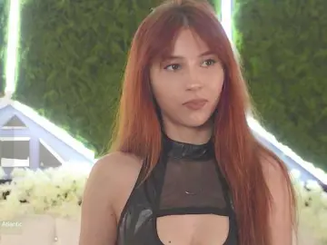 Greedy-Kim5  live sex cam